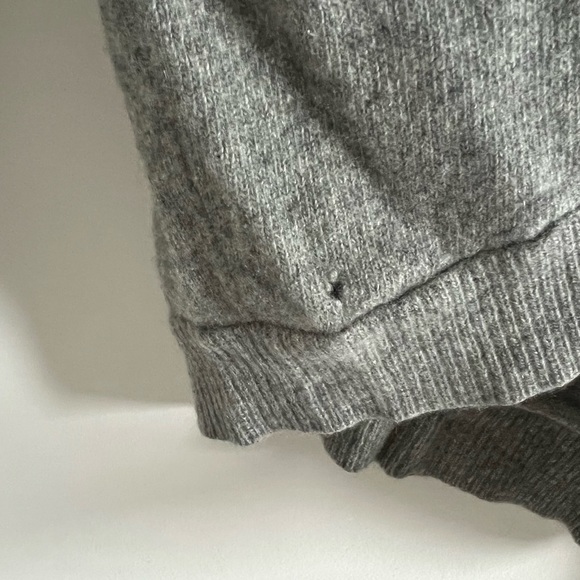 Neiman-Marcus 100% cashmere polo sweater - Picture 7 of 8